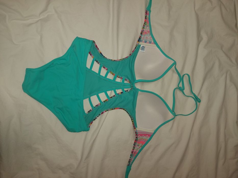 2 броя за 25лв Бански комплект NEXT  34А/В; EUR-75А/B