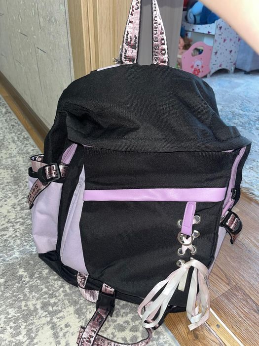 Продам школьный рюкзак