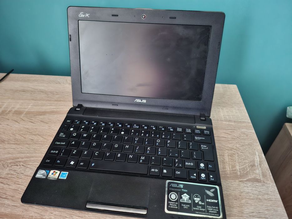 Laptop mini Asus 10 inch + incarcator