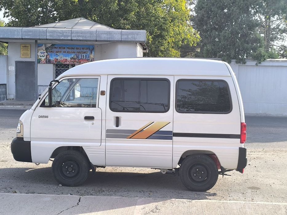 Продается автомобиль Дамас
