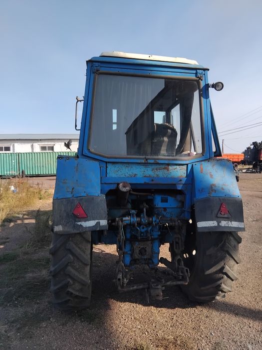 Продам 2 Трактора Мтз хорошим состояние