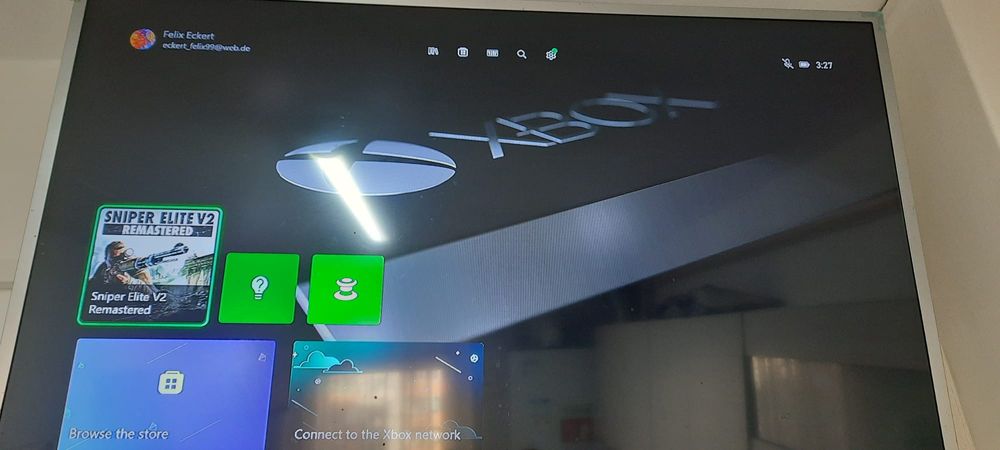 vand xbox one cu 2 manete