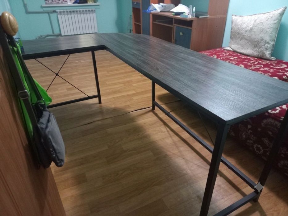 Стол офисный рабочий