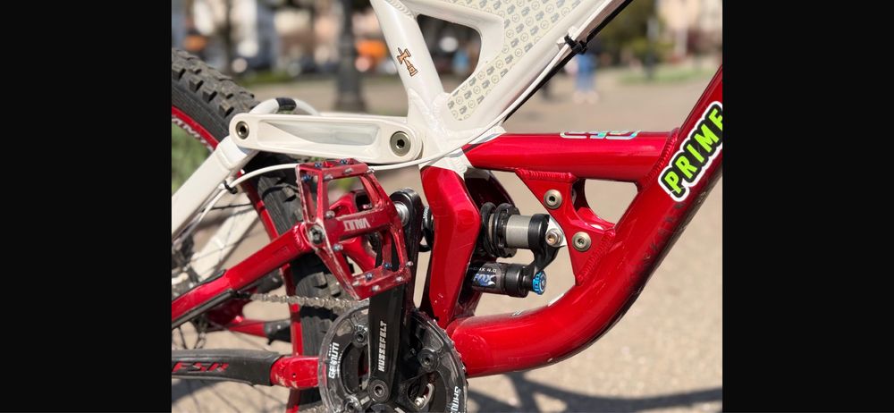 Vand bicicleta specialized demo 8 2014 DH