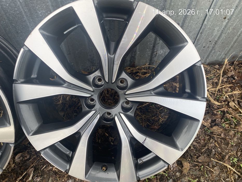 Продам диски в отлично состоянии