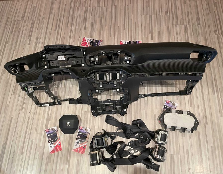 Peugeot 208 / 2008 II 2022 - kit airbag - plansa de bord - set centuri