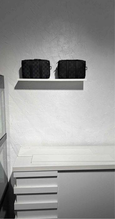 Полка для книг, настенная полка