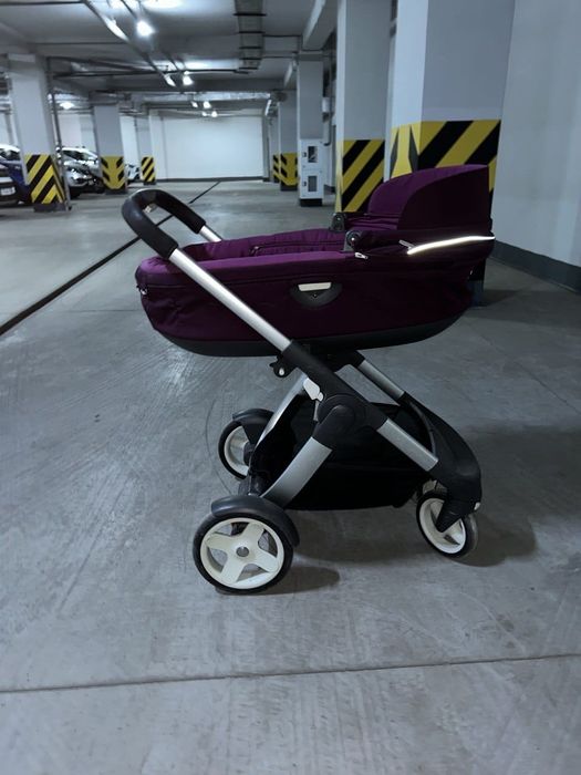 Продаю коляску Stokke