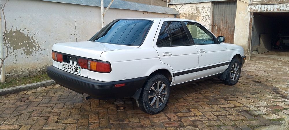 Легковой автомобиль