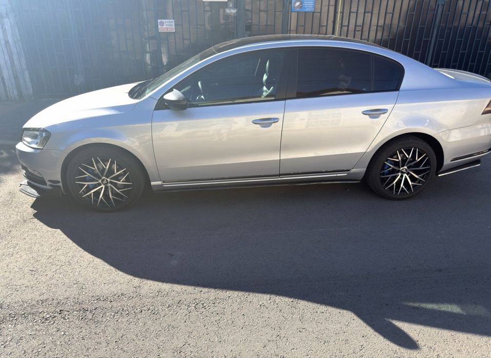 VOLKSWAGEN Passat 2011 — imagine 5