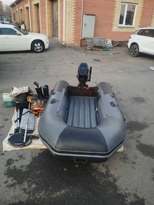 Лодка нднд с мотором