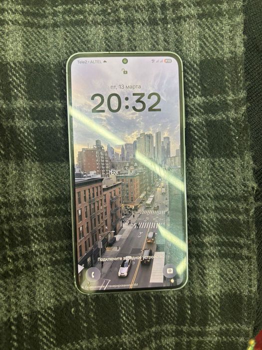 Продам Самсунг с23