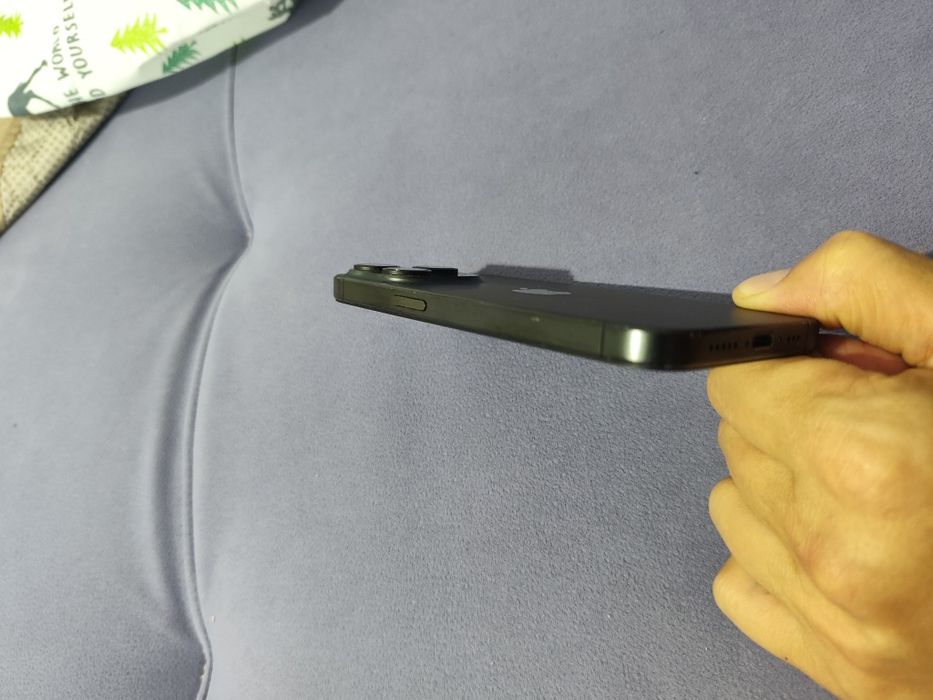 iPhone 15 pro 256 Гб