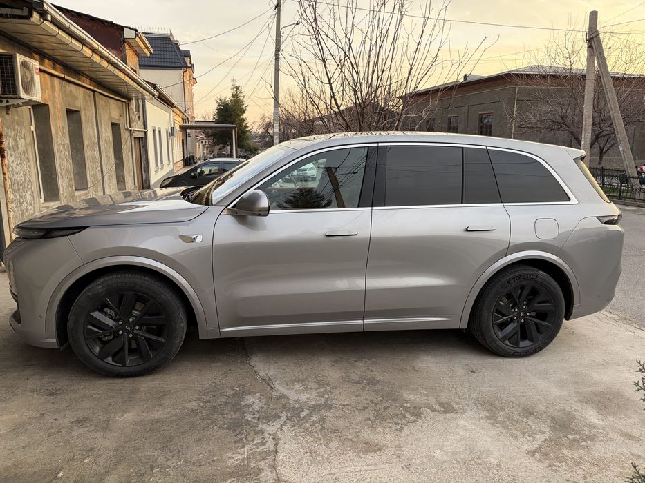 Lixiang L8 Kraska toza naht yoki arenda (Nasiya)