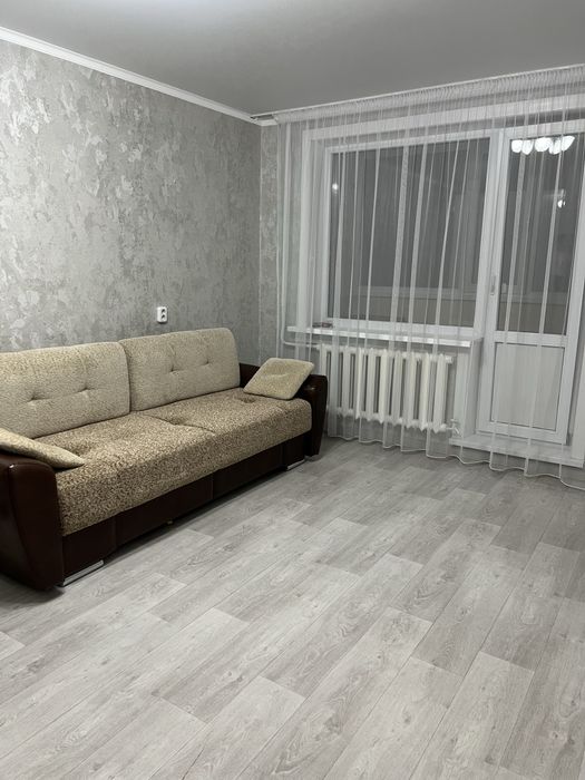 Продам диван.