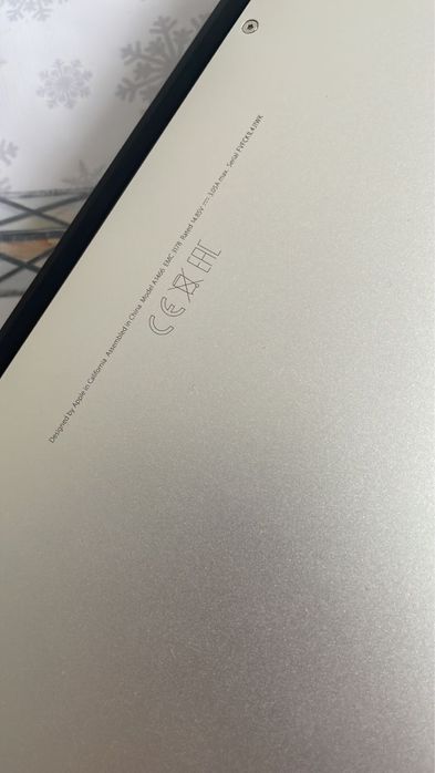 В продаже макбук эйр