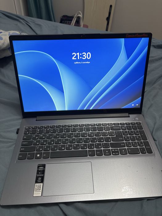 Lenovo IdeaPad 3 15IAU7