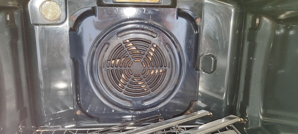 Печка с керамичен плот  Gorenje EC56C70XPA