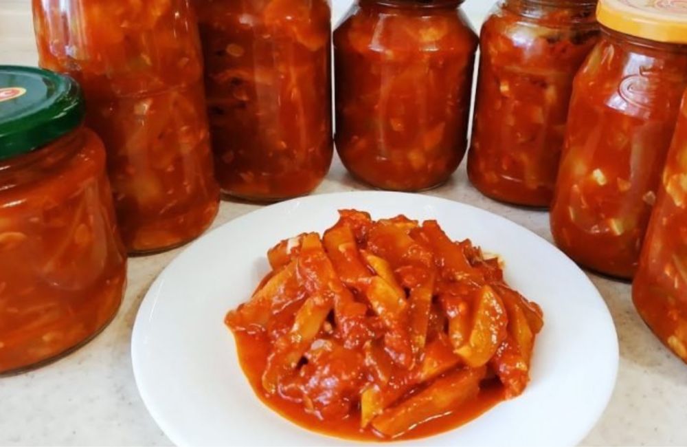 Лечо домашнее(балгарский перец,морковь,томат)