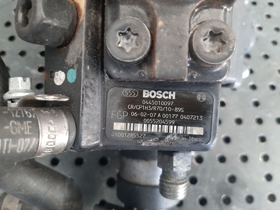 Pompa inalte 1.9 d fiat sedici croma opel astra h vectra c signum zafira saab 9-3 saab 9-5 0445010097