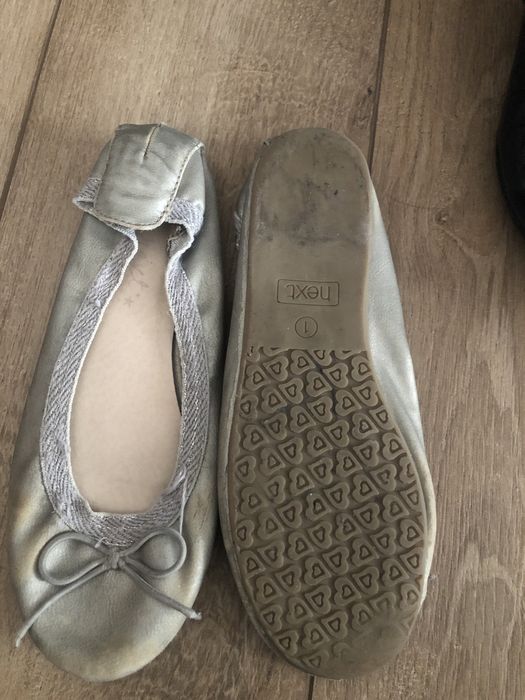 Обувь на девочку 32-36 размера