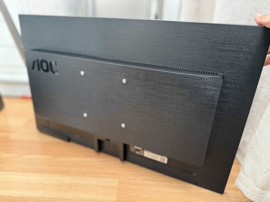 2 монитора  AOC E2470Swhe