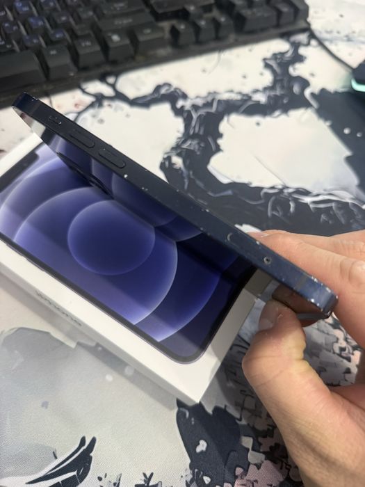 Iphone 12 64 гб. Продам