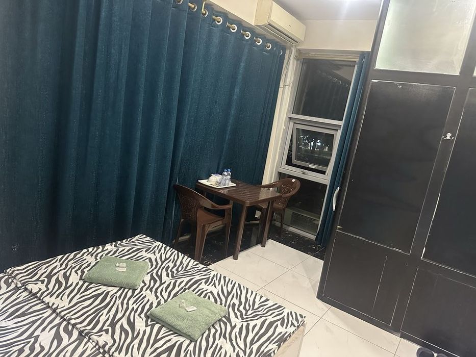 Bez zaks Hotel gastinisa gastinsa
