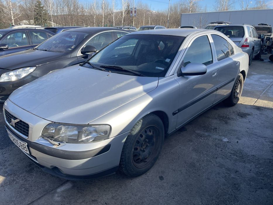 Volvo S60 Волво