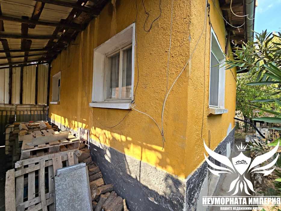 Продава се Къща в Асеновград - 210 кв.м за 323 €/кв.м - Снимка #3