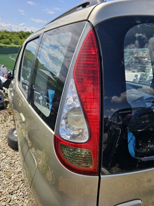 Stopuri Toyota Yaris Verso 2004-2006 facelift