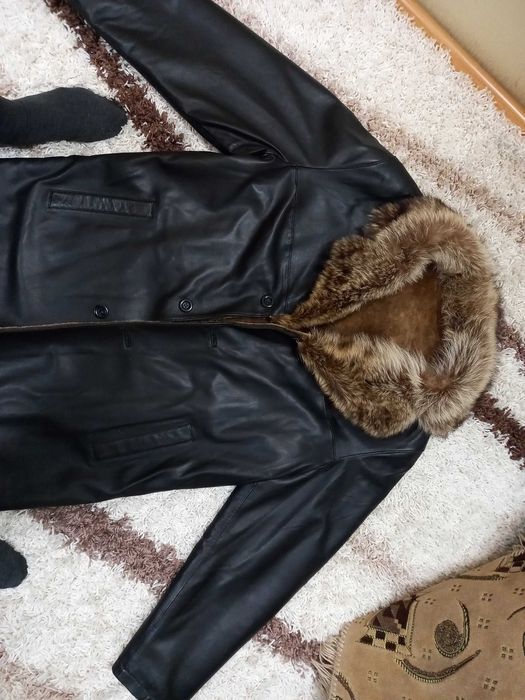 Продам кожаную куртку на меху