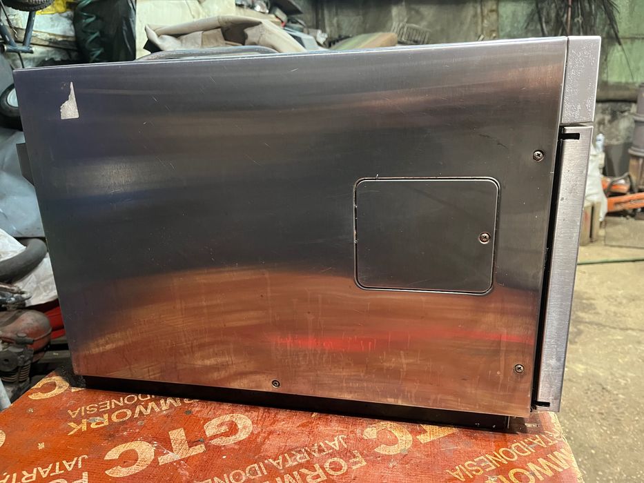 Профисионална микровълнова печка  Buffalo