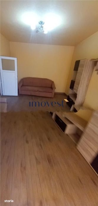 De inchiriat: Apartament cu 2 camere in zona Central