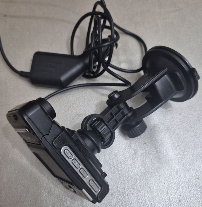 Видеорегистратор с креплением