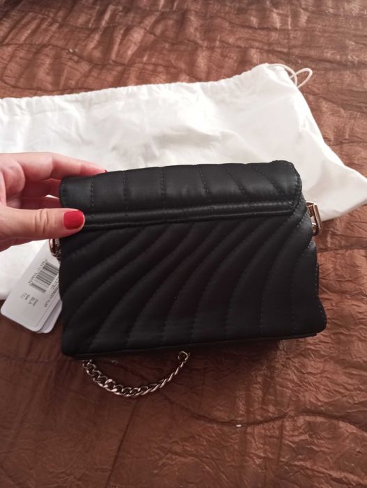 Guess Оригинална черна дамска чанта супер луксозна от Guess