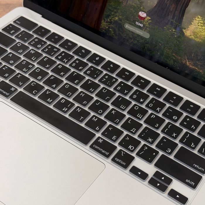 MacBook Air M4 (2025)