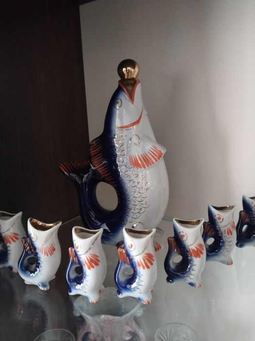 Посуда ,сервизы,продам