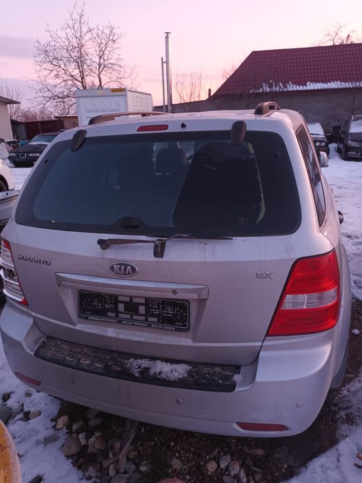Piese kia sorento 2.5 diesel 4x4 cutie manuala an 2004