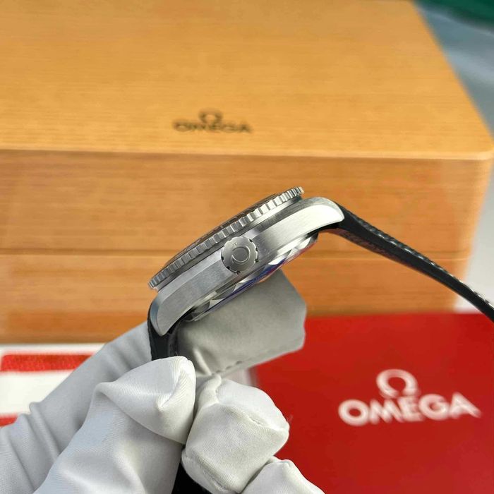 omega seamaster palent ocean сребристо/черно