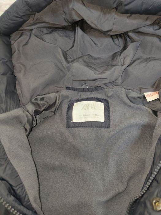 Куртка Zara на 3-4г 104 см