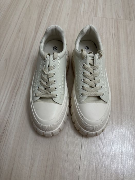 Красовки женские