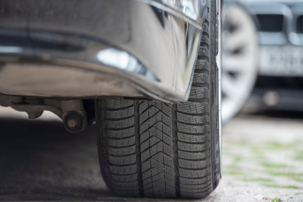 Гуми 275/35/19 pirelli зимни рънфлат runflat