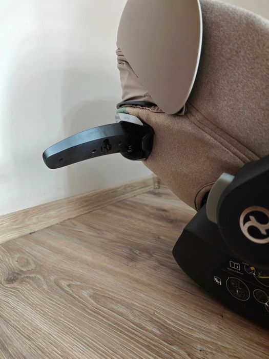 Столче за кола или количка Cybex