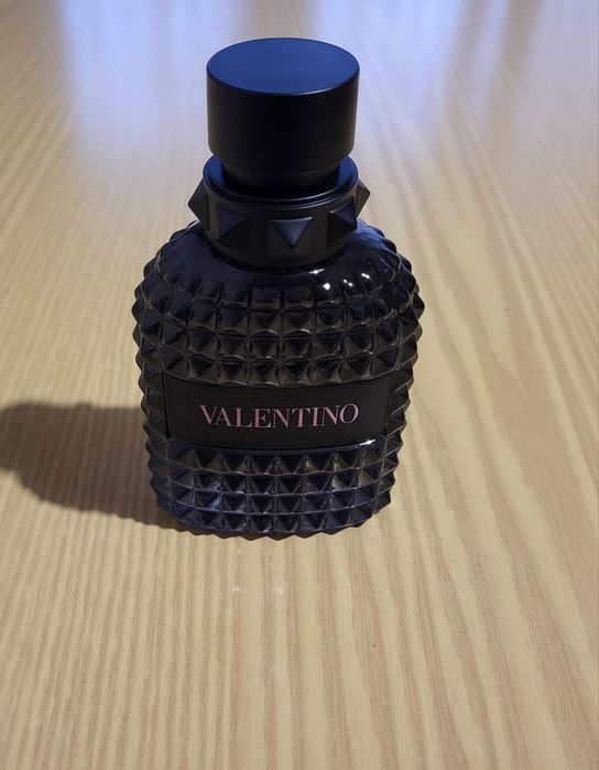 Valentino Uomo Born in Roma