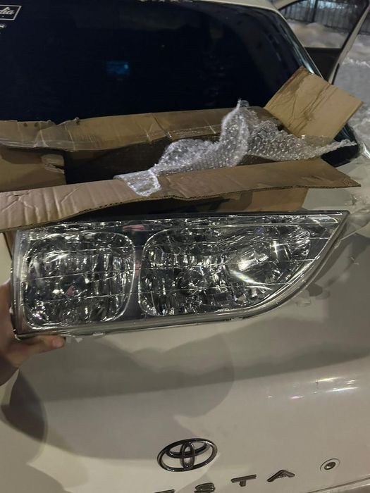 Фары передние креста 100