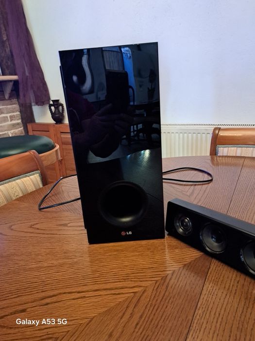 De vânzare sound bar lg
