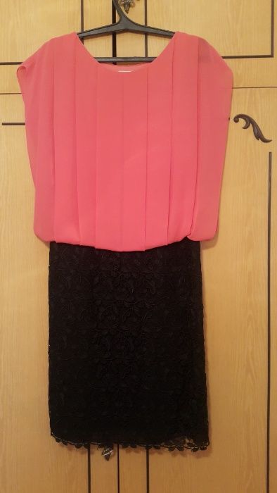 Вечерние и коктейльные платья/Смотрите фото