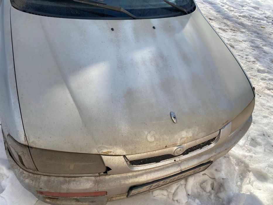 Продам Мазду 323