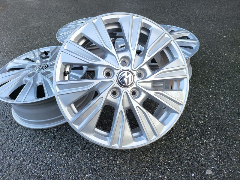 17цола Vw Фолксваген Мултиван Volkswagen Multivan 5x120 Оригинални